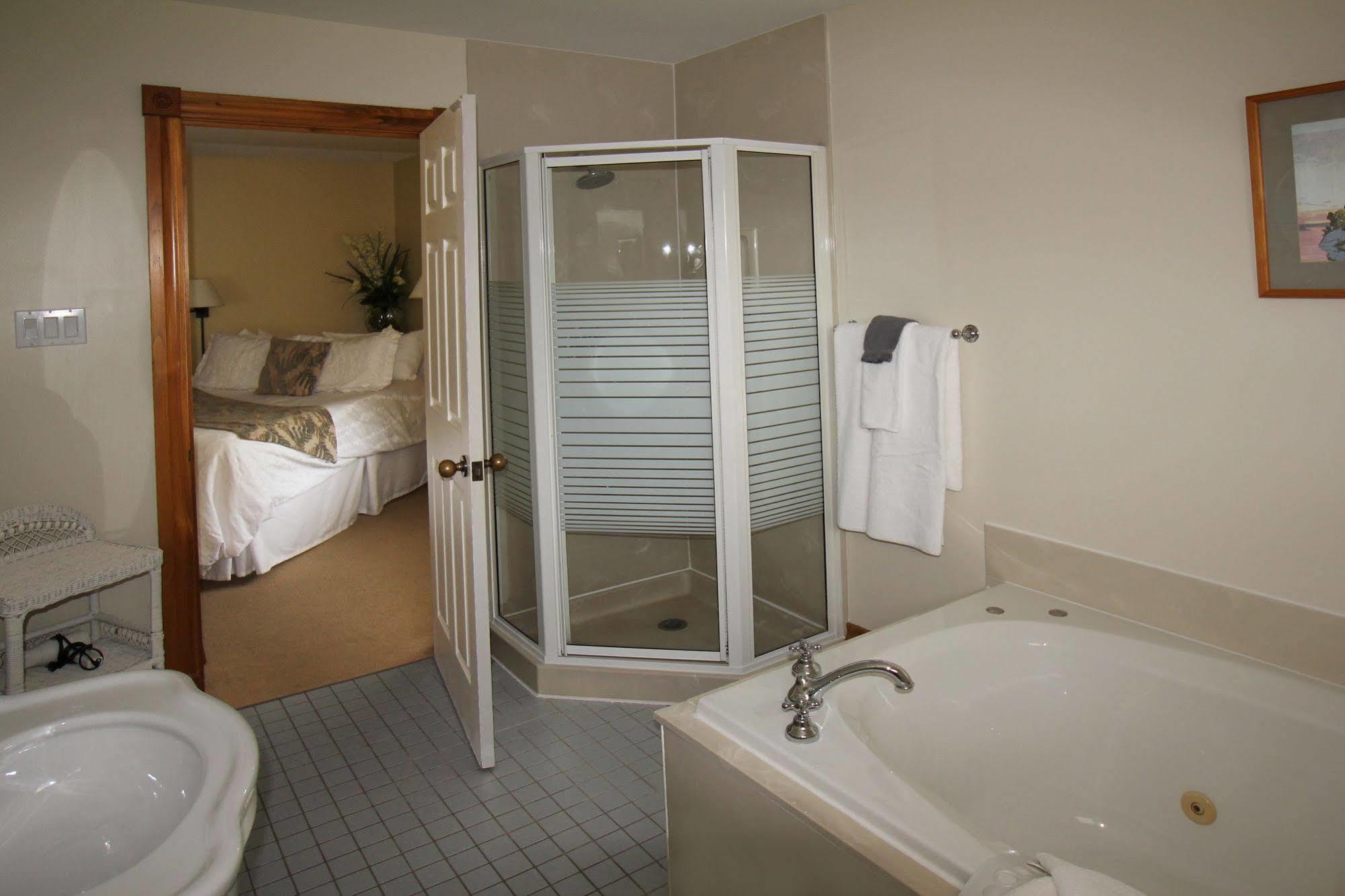 Kettle Creek Inn Port Stanley Luaran gambar